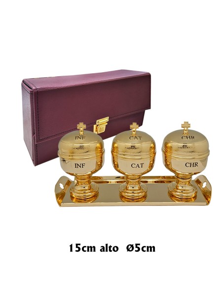 Crismera 3 Vasos Con Bandeja Metal Dorado Y Cristal Interno Estuche Rectangular