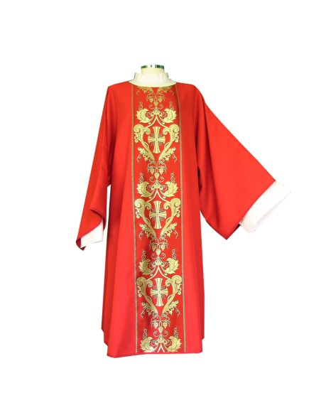 Dalmatica Estampada Con Galon Cruces Largas Dentro De Ornacinas