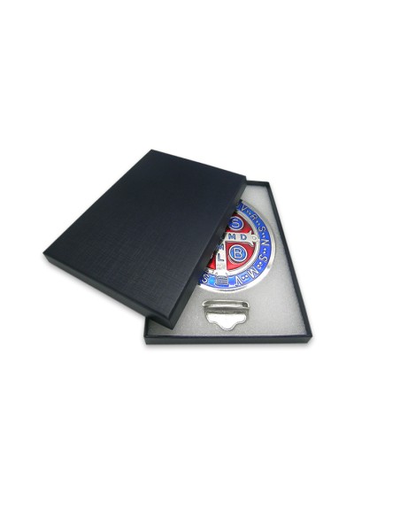 Medallon San Benito 13cm Metal Con Esmalte Y Base Suelta En Caja
