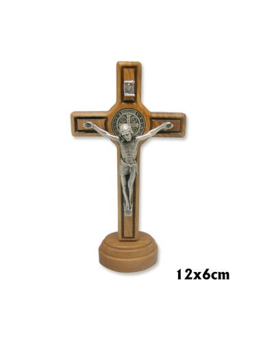 Cruz San Benito Madera Olivo Con Base 12. 5cm Con M Y Cristo Metal