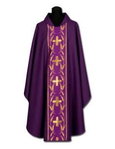 Casulla Estampada Con Galon...