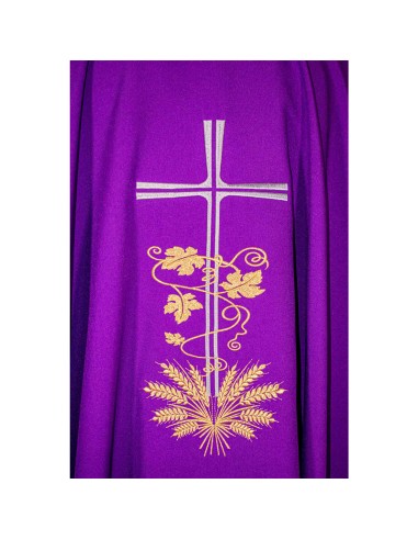 Casulla Bordada Lisa Con Jhs Espigas Con Uva Y Cruces Pequeñas Rosa
