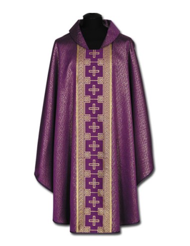 Casulla Estampada Tipo Damasco Con Galon Greca Romana N376 Morada
