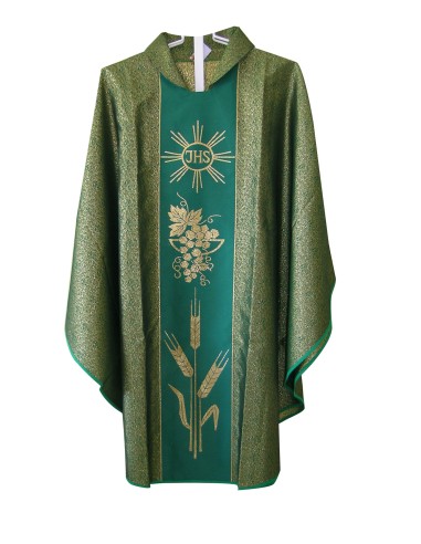 Casulla Estampada Tipo Damasco Con Galon Sol Con Ihs Racima Espigas N378 Verde
