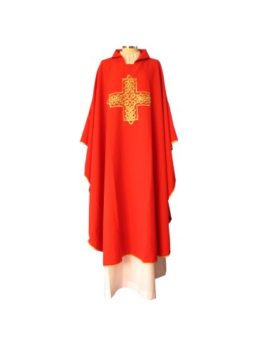Casulla Bordada Cruz Ancha Kor/172 Tipo Griega Entrelazado Interno Roja