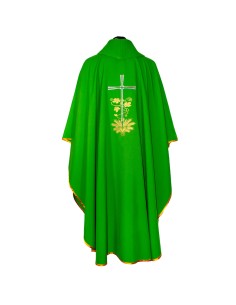 Casulla adamascada bordada...