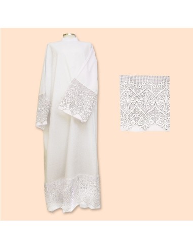 Casulla Estampada Tipo Damasco Con Galon Cruz Y Espiga Fina Caliz Y Forma N375 Blanca