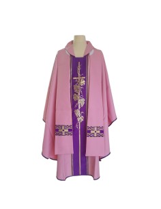 Casulla Estampada Con Galon...