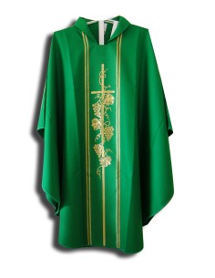 Casulla Estampada Con Galon...