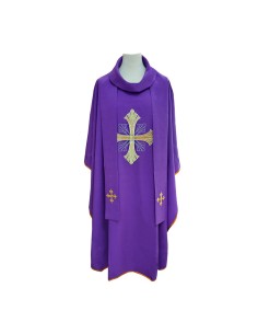 Casulla Dorada Sagrada Familia