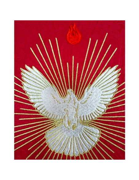 Casulla Adamascada Bordada Espiritu Santo Con Llamas Y Rayos Roja