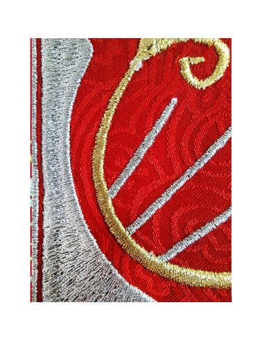 Casulla Adamascada Bordada Mariana...