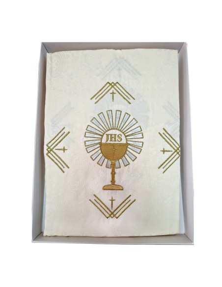 Casulla Adamascada Bordada Caliz Con Forma Jhs Y Rayos Crema