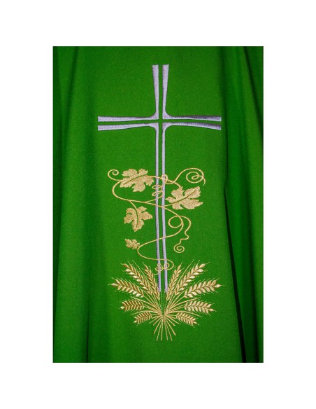 Casulla Cruz Larga Con Hojas De Parra Y Espigas En Base Verde