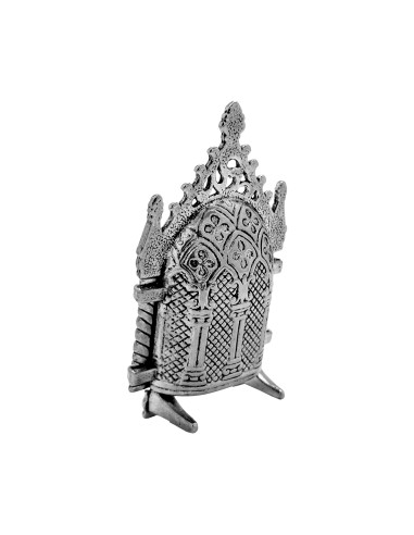 Capilla metal calada con puertas