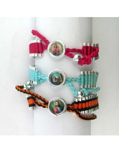 Pulsera De Hilo Y Rollos...